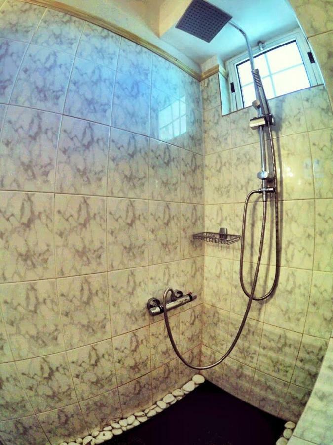 Adonis Villa コウトソウナリ エクステリア 写真